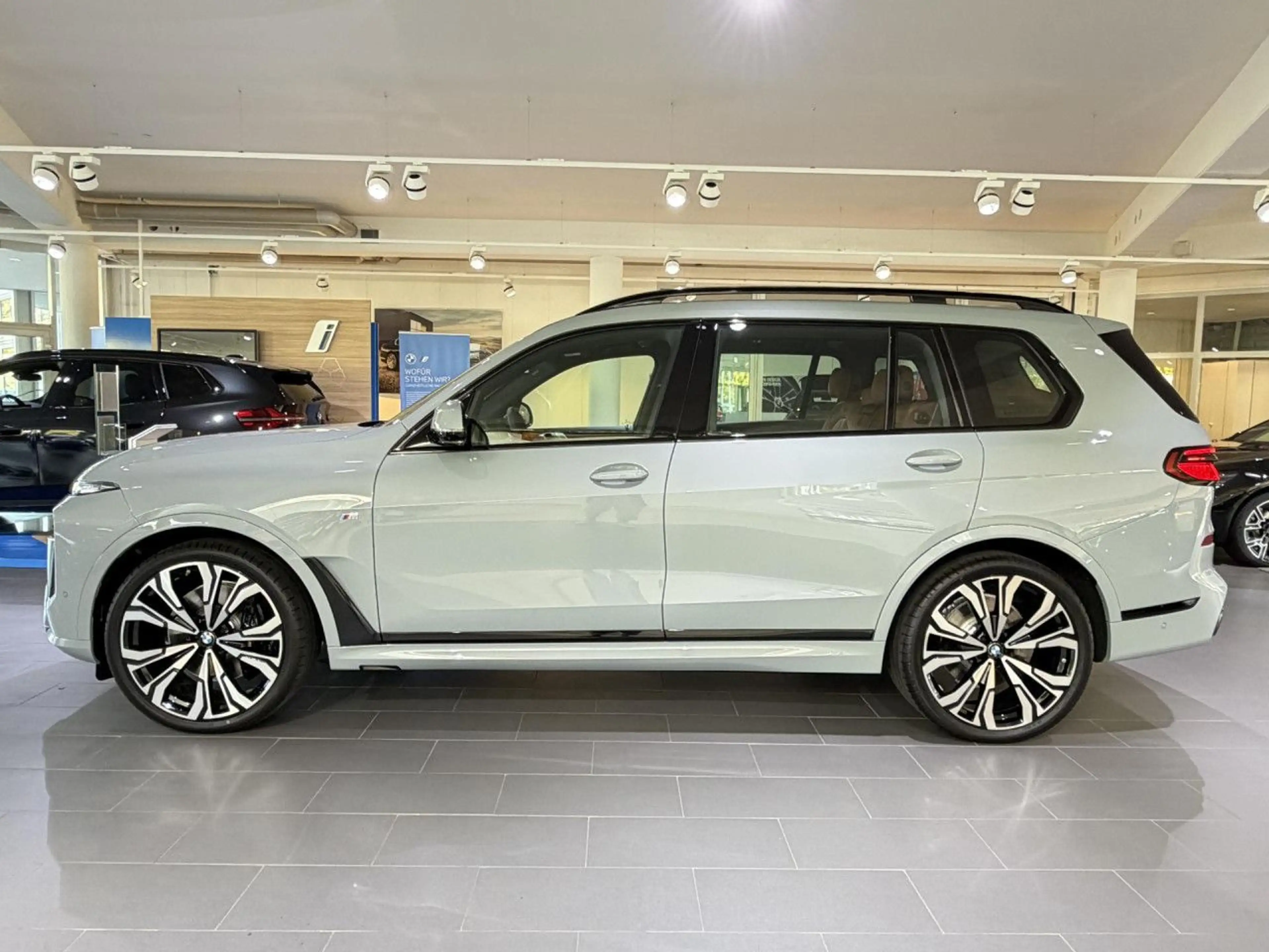 BMW X7 xDr.40d Leasingfaktor ab 0,82% M Pro DriveProf. — photo 4