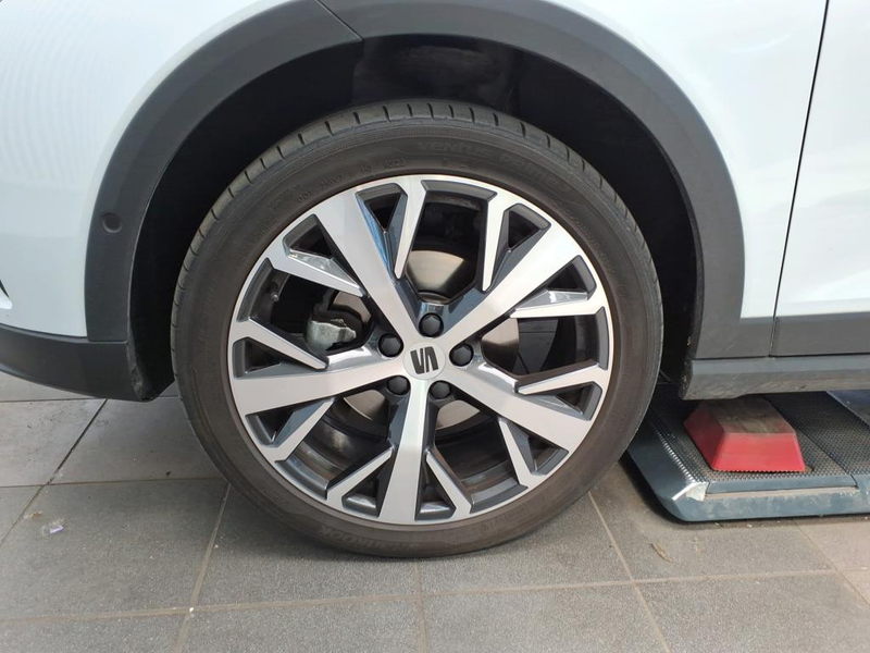 SEAT Arona 1.0 TSI Xperience NAVI ACC FACEL. LED — photo 5