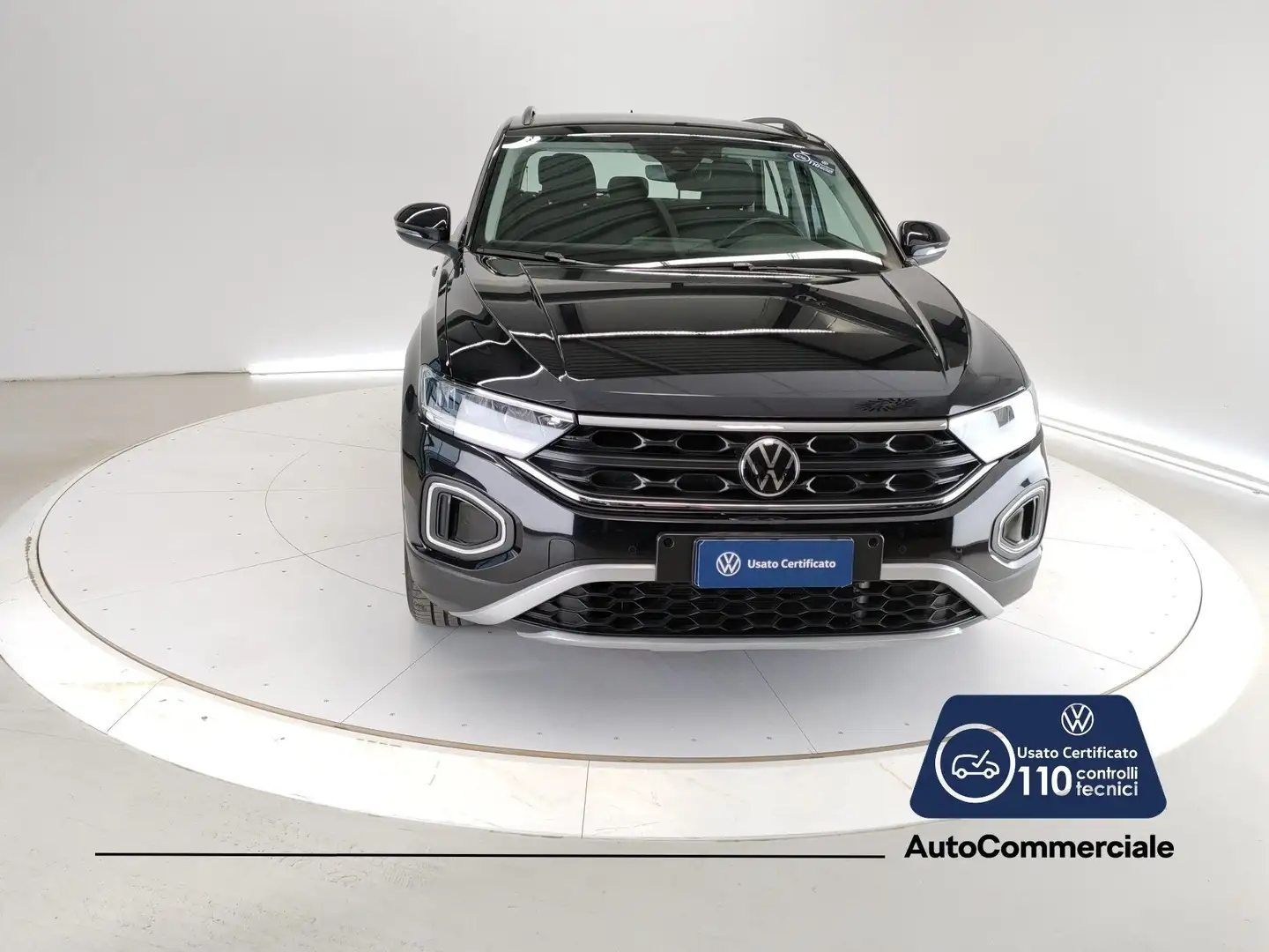 Volkswagen T-Roc 2.0 TDI SCR 150 CV DSG Life Nero - 2