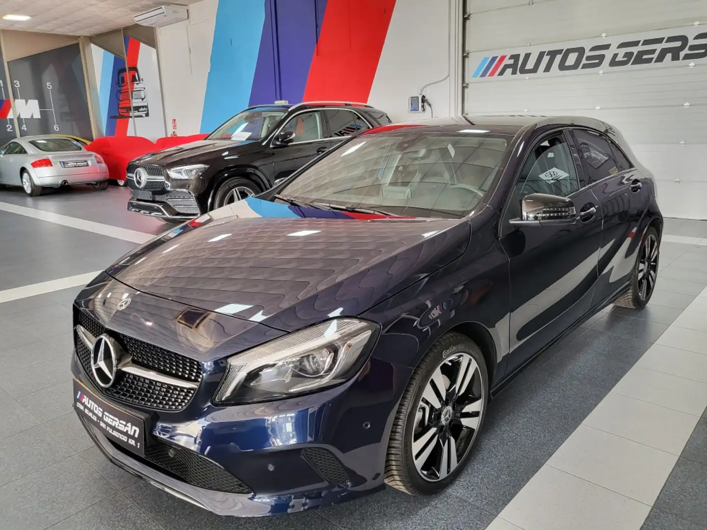 Mercedes-Benz A 180 Blau - 1