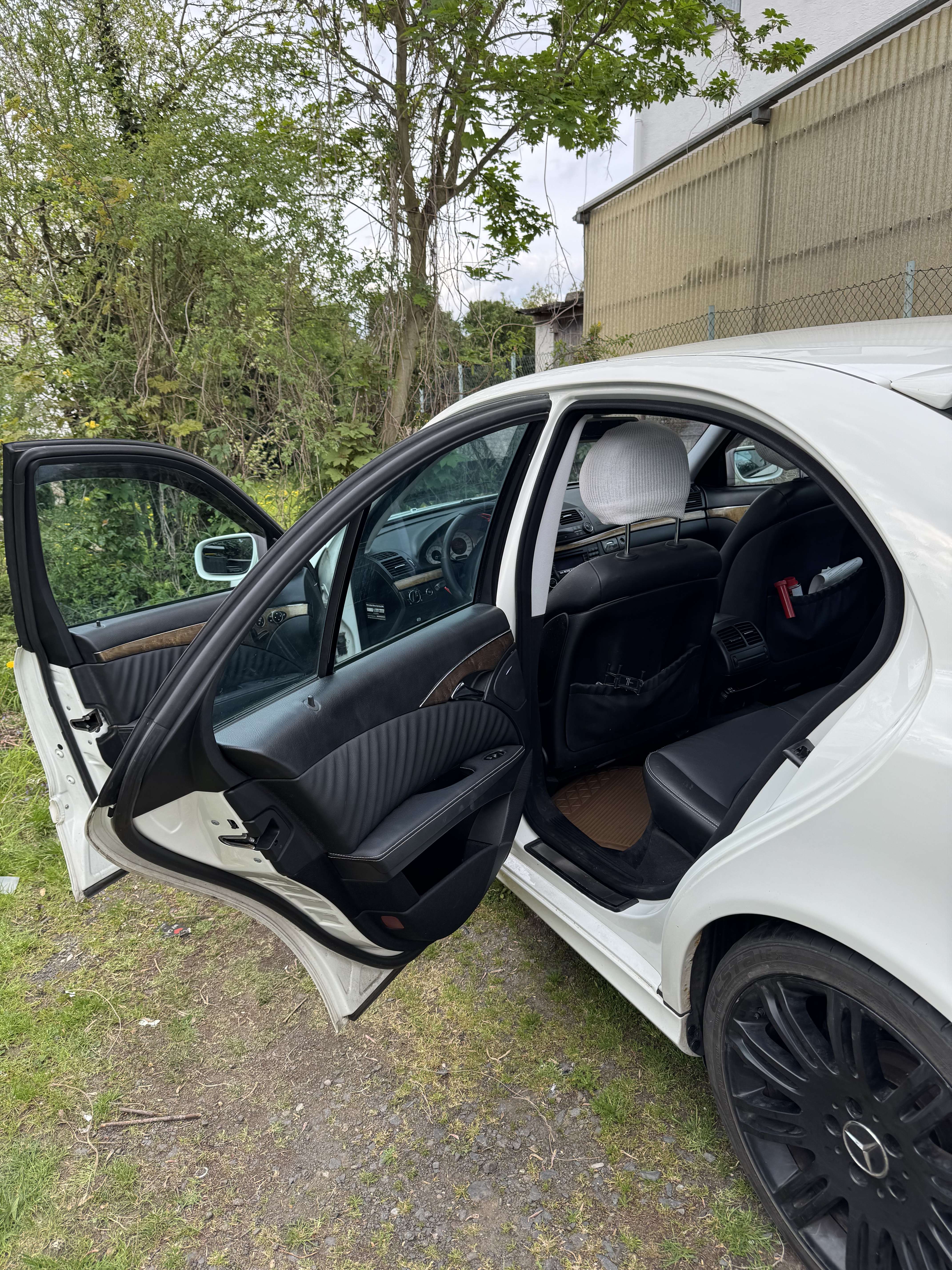 Second hand Mercedes Benz E-Class 280