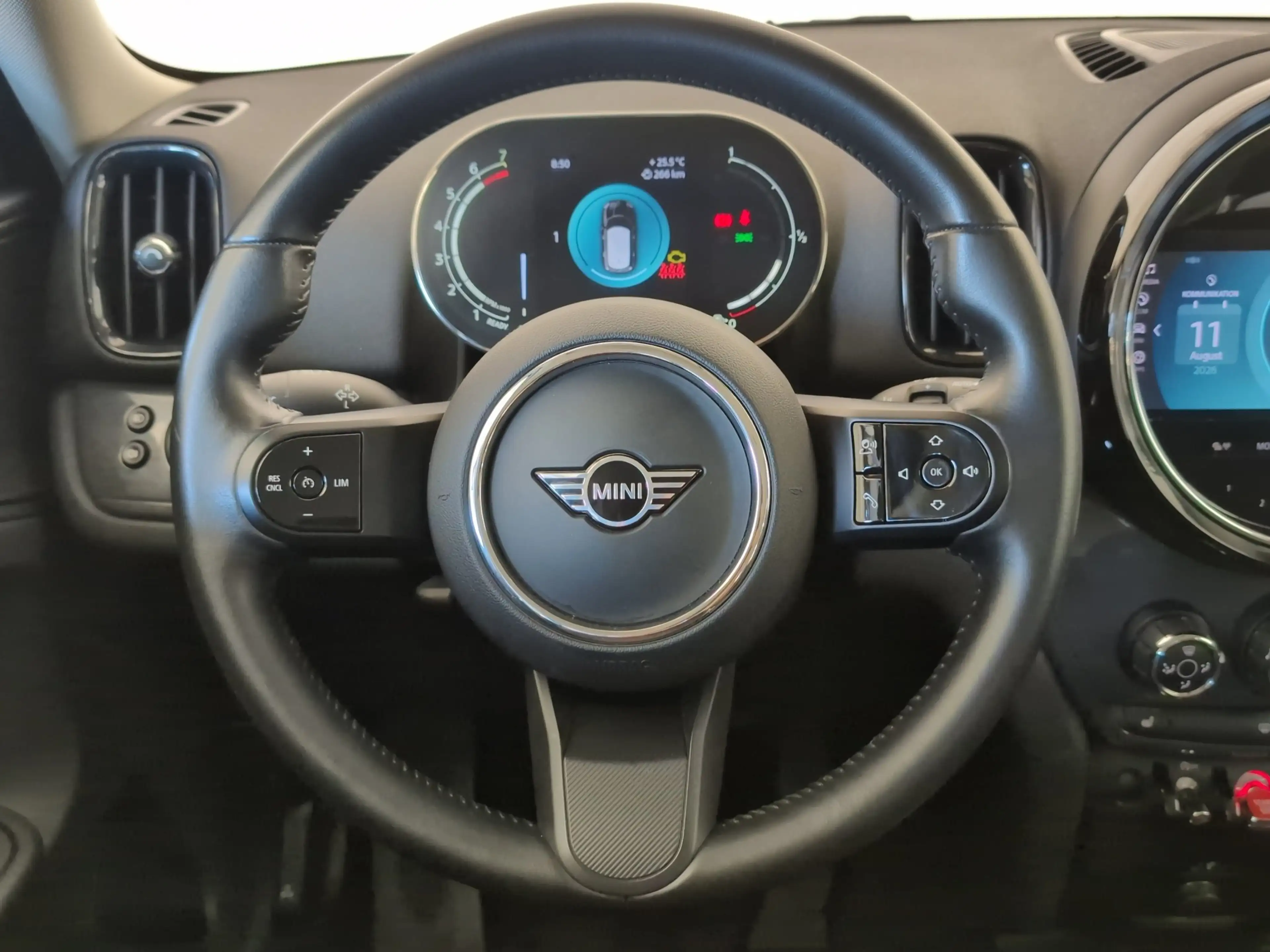 MINI One Countryman — photo 6