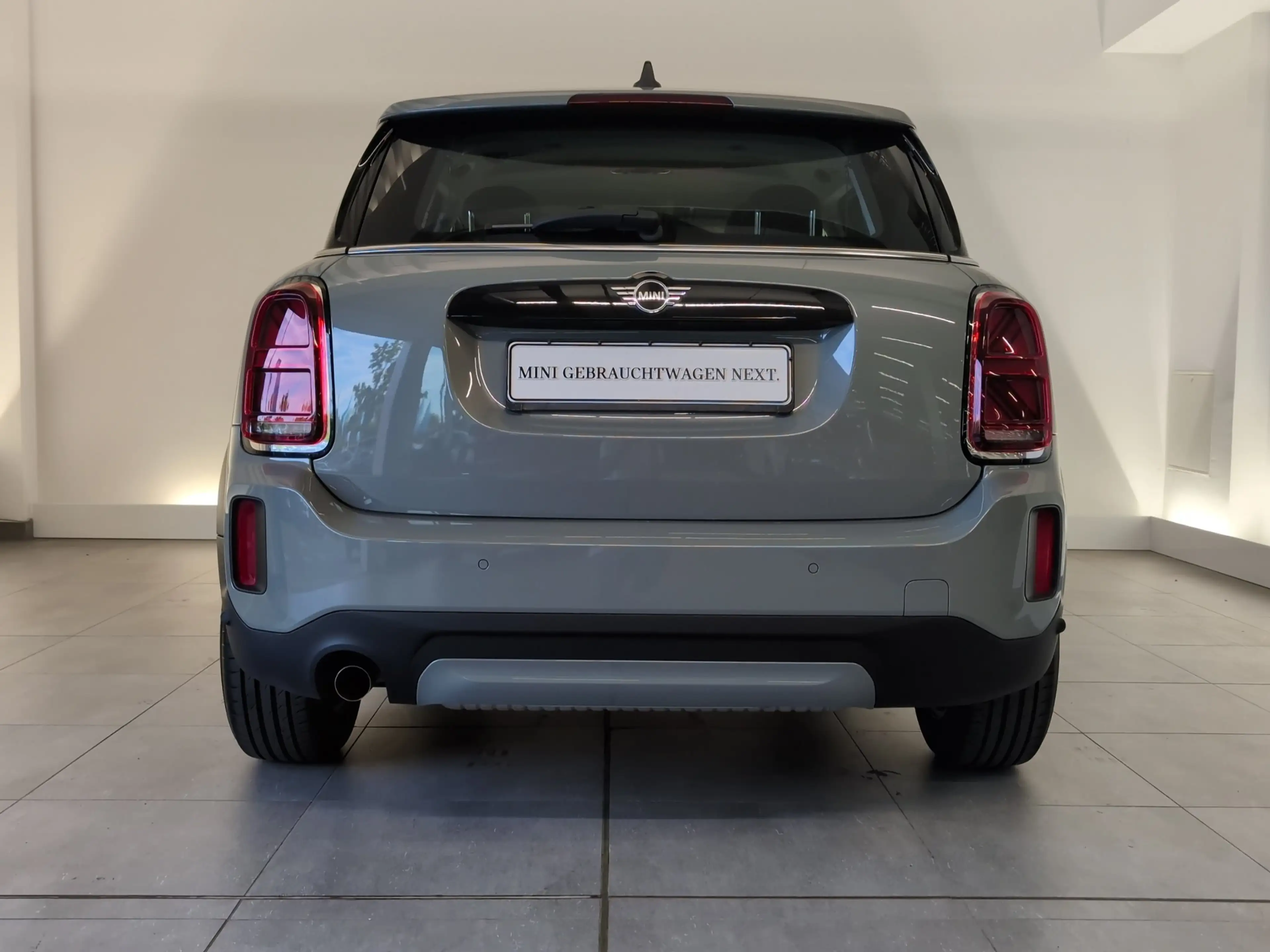 MINI One Countryman — photo 10