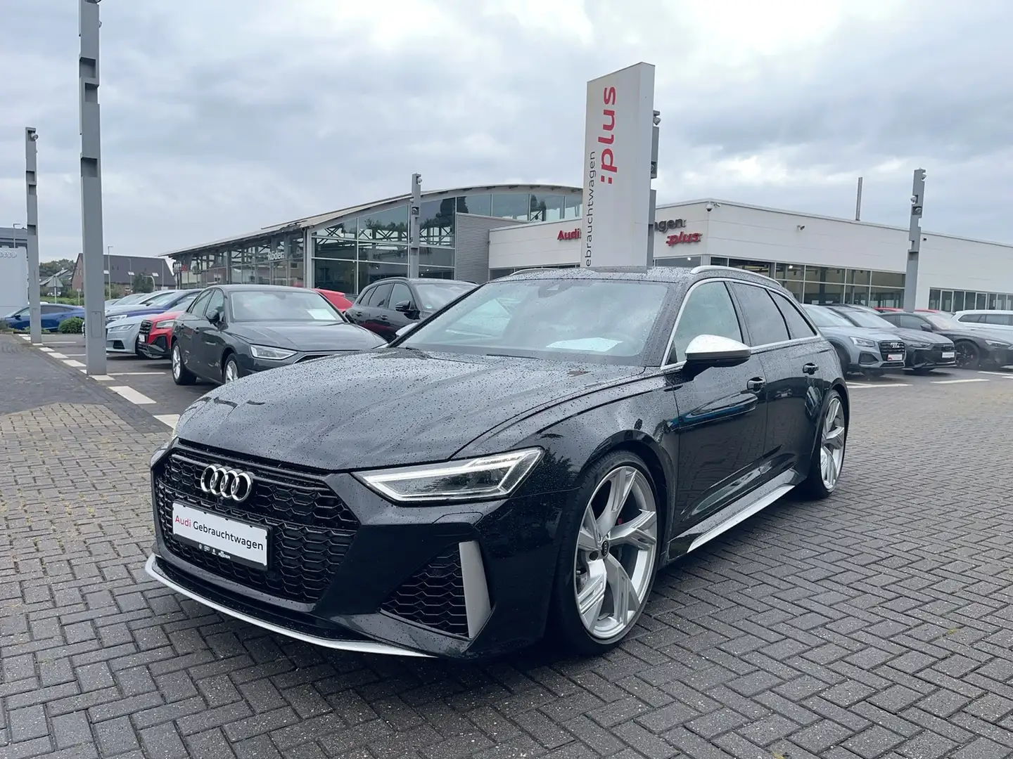 Audi RS6 RS 6 Avant 280 V/max B&O Standh HUD Schwarz - 1