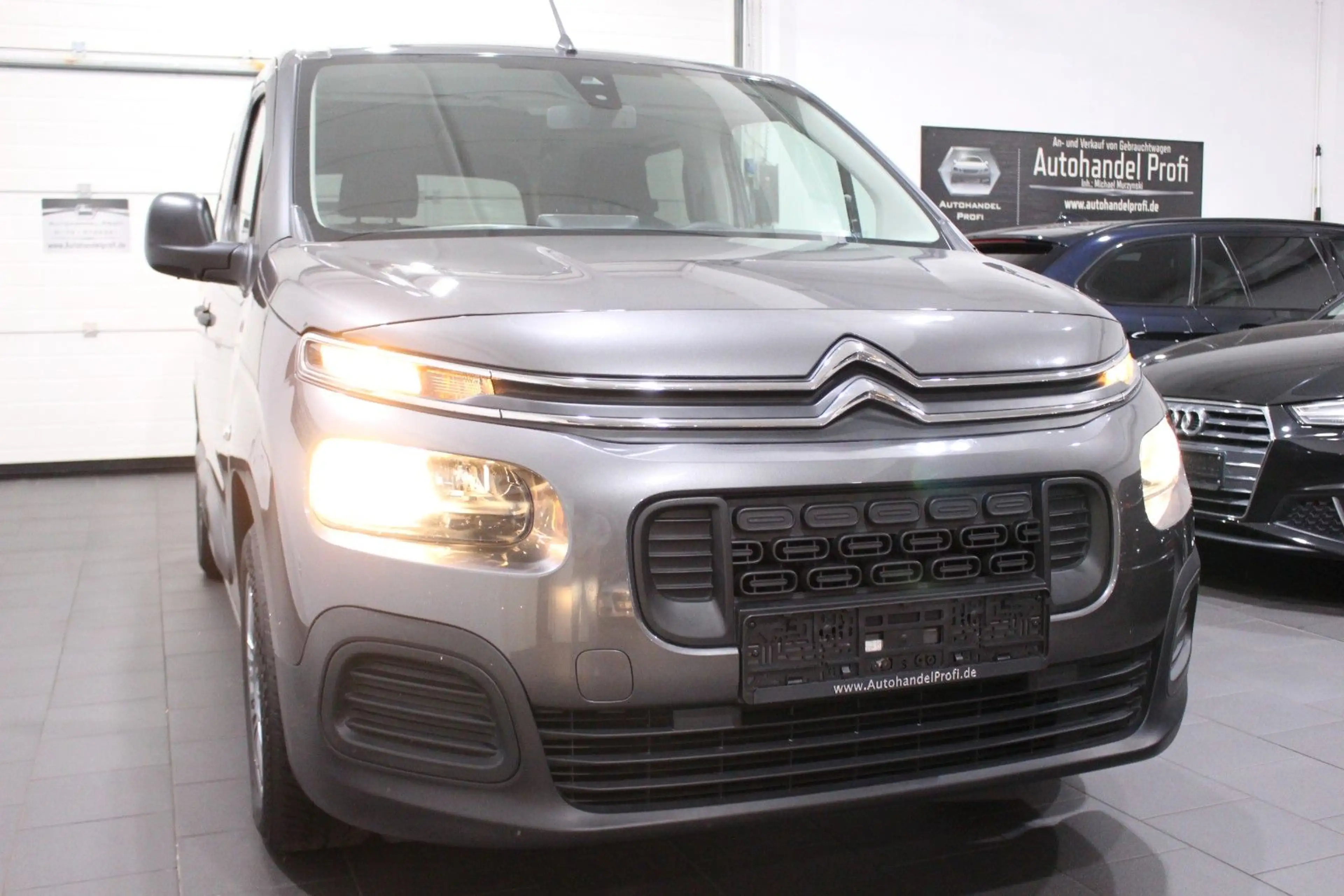 Citroen Berlingo Live M PACK NAVI SPUR ALU AHK TOP SH 2H — photo 13