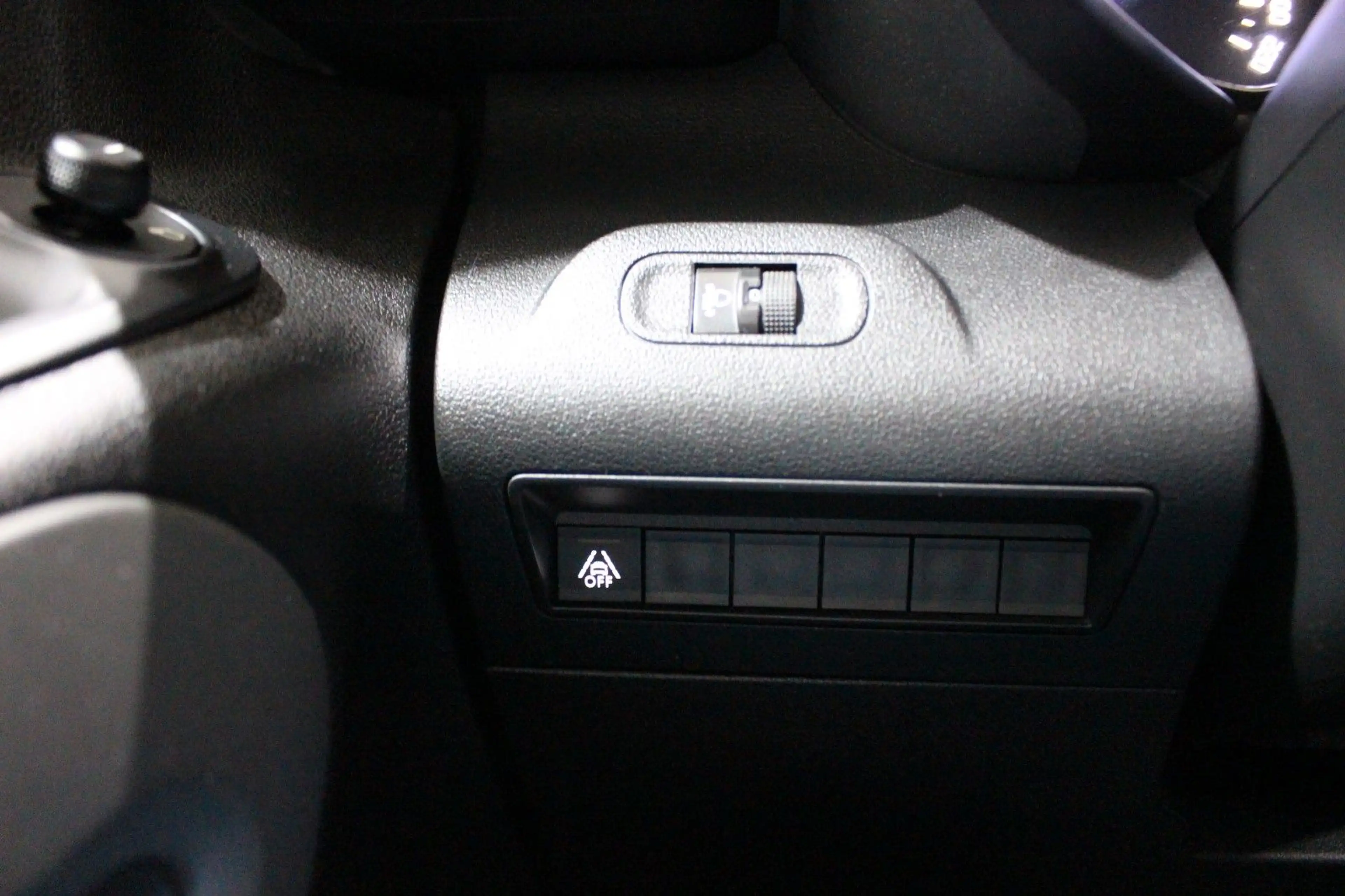 Citroen Berlingo Live M PACK NAVI SPUR ALU AHK TOP SH 2H — photo 20