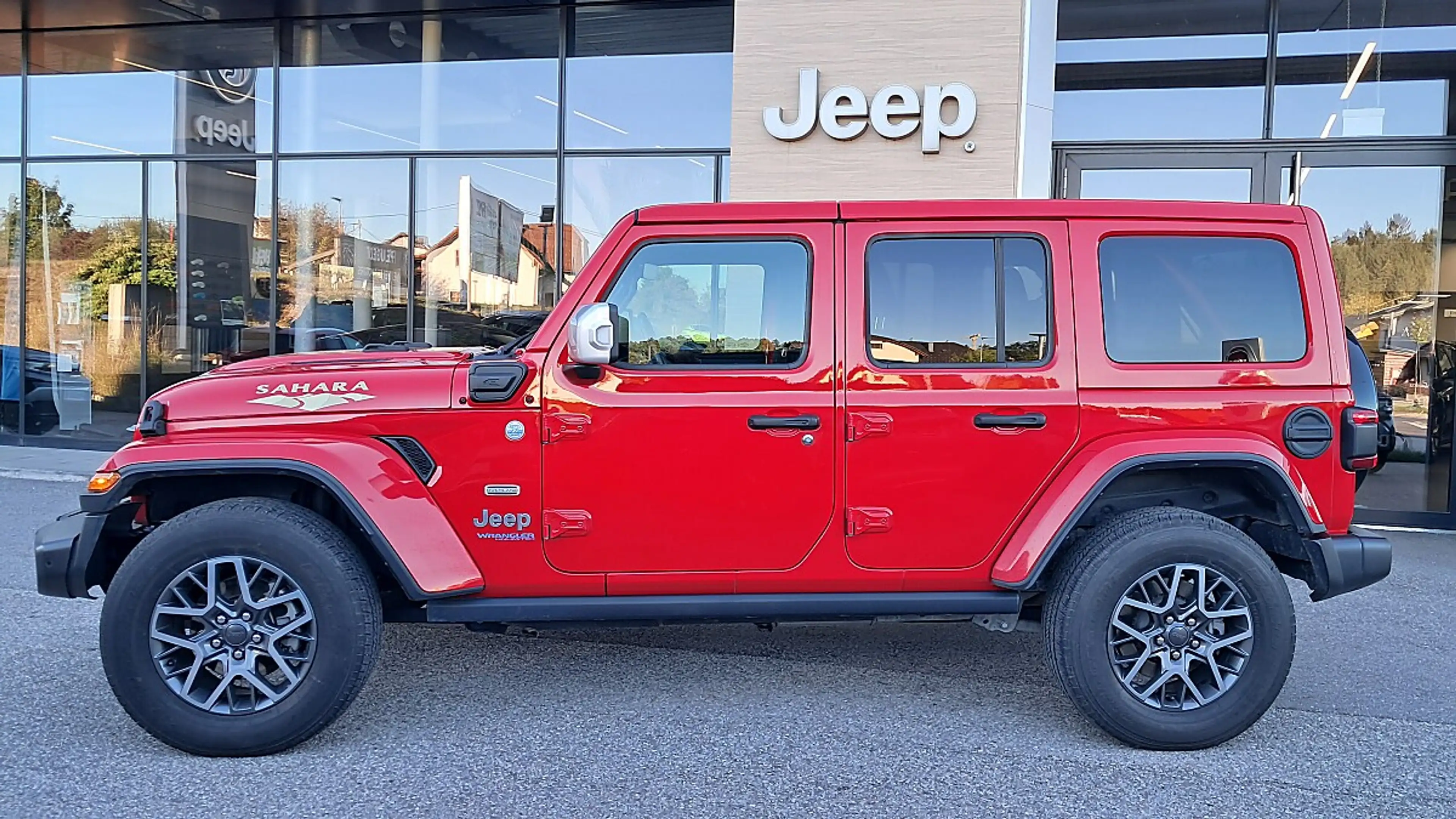 Jeep Wrangler Sahara PHEV 2,0 GME Aut. — photo 3