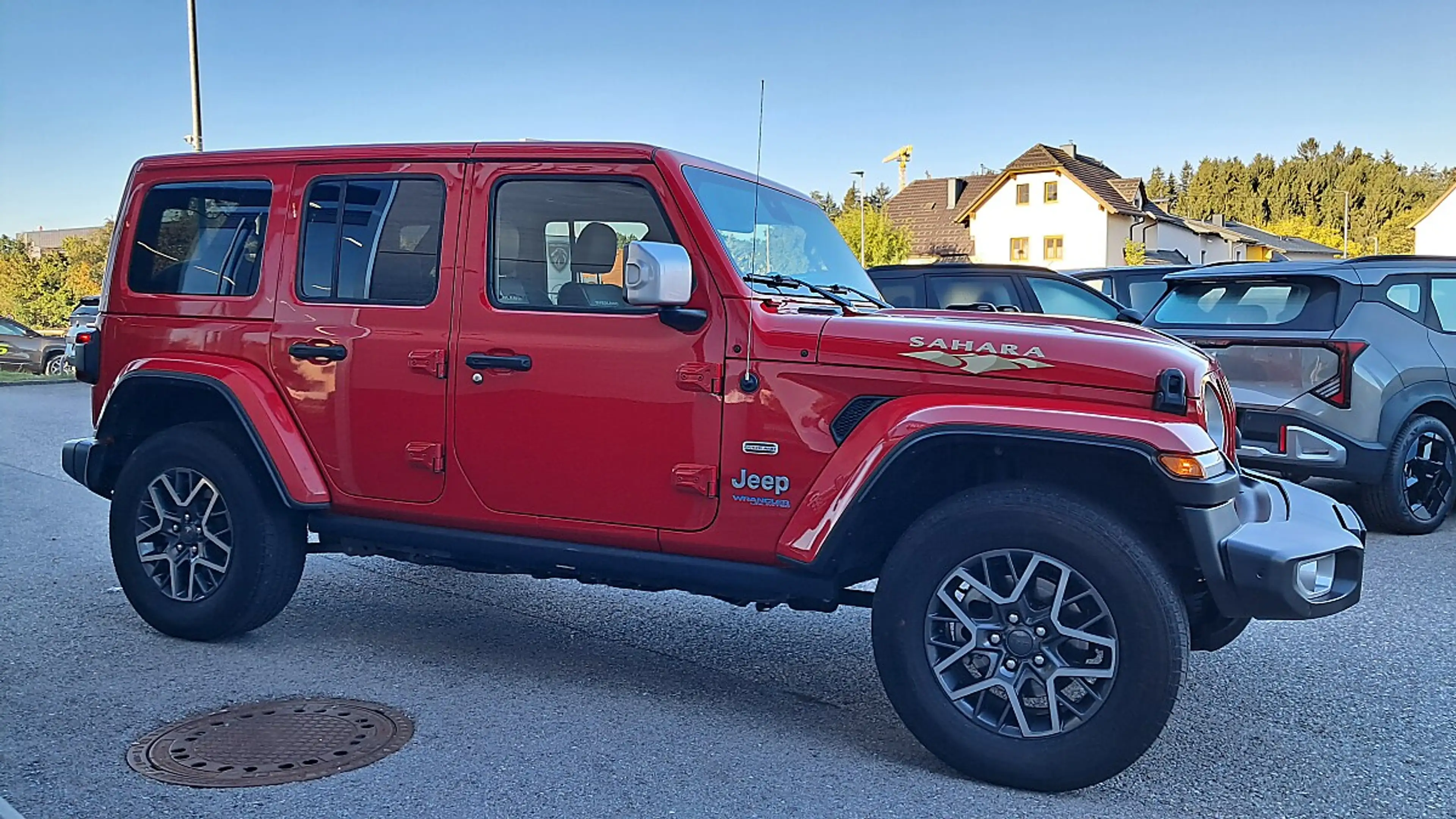 Jeep Wrangler Sahara PHEV 2,0 GME Aut. — photo 8