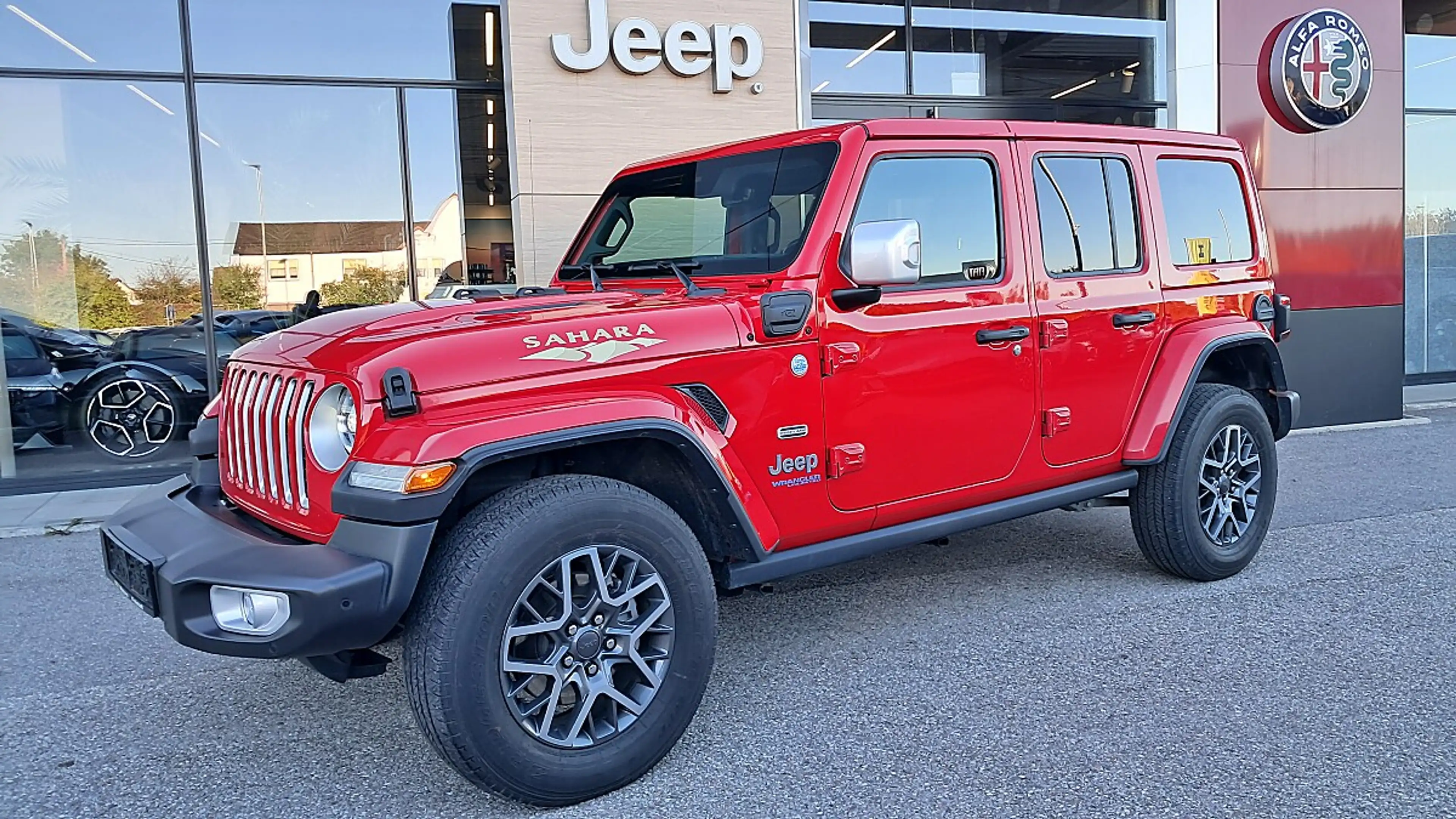 Jeep Wrangler Sahara PHEV 2,0 GME Aut. — photo 2