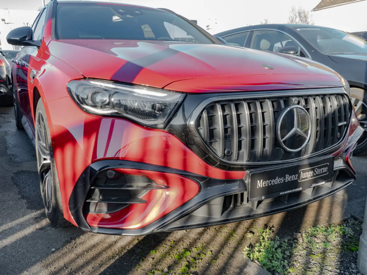 Mercedes-Benz E 53 AMG Hybrid 4M+ T Burm/AHK/Night/Sitzklima Rot - 2