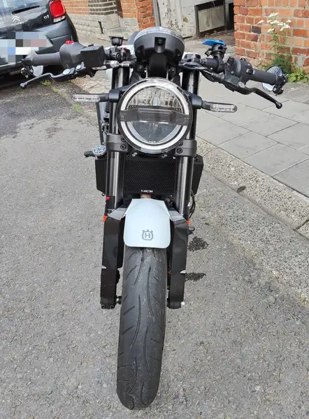 Husqvarna Vitpilen - foto 5