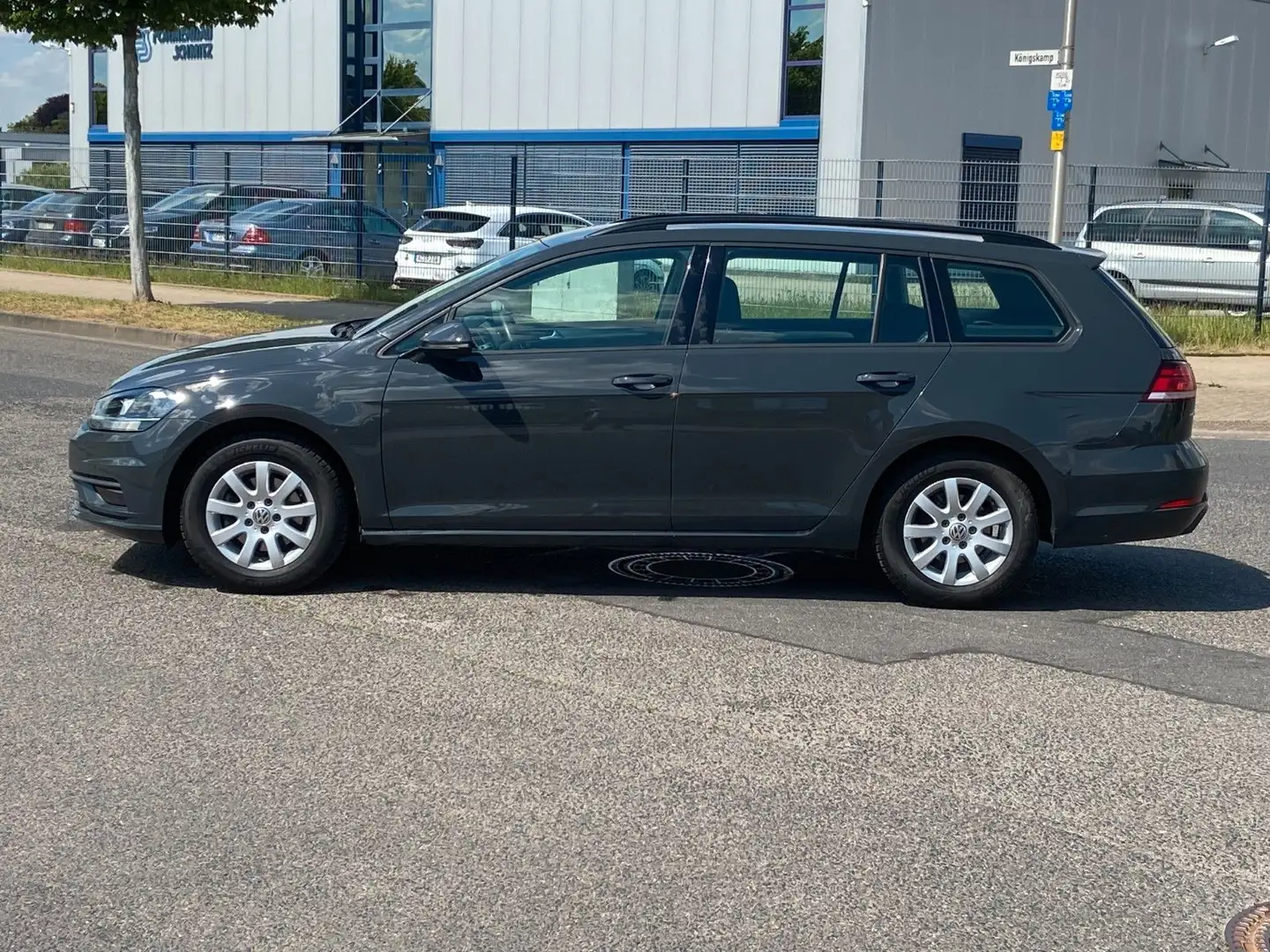 Volkswagen Golf VII Variant Trendline BMT/Start-Stopp*PDC* Gris - 2
