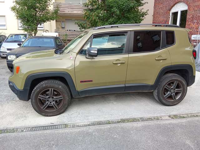 Jeep Renegade Trailhawk 4WD AUTOMATIK Taubenreuther-Fahrwerk