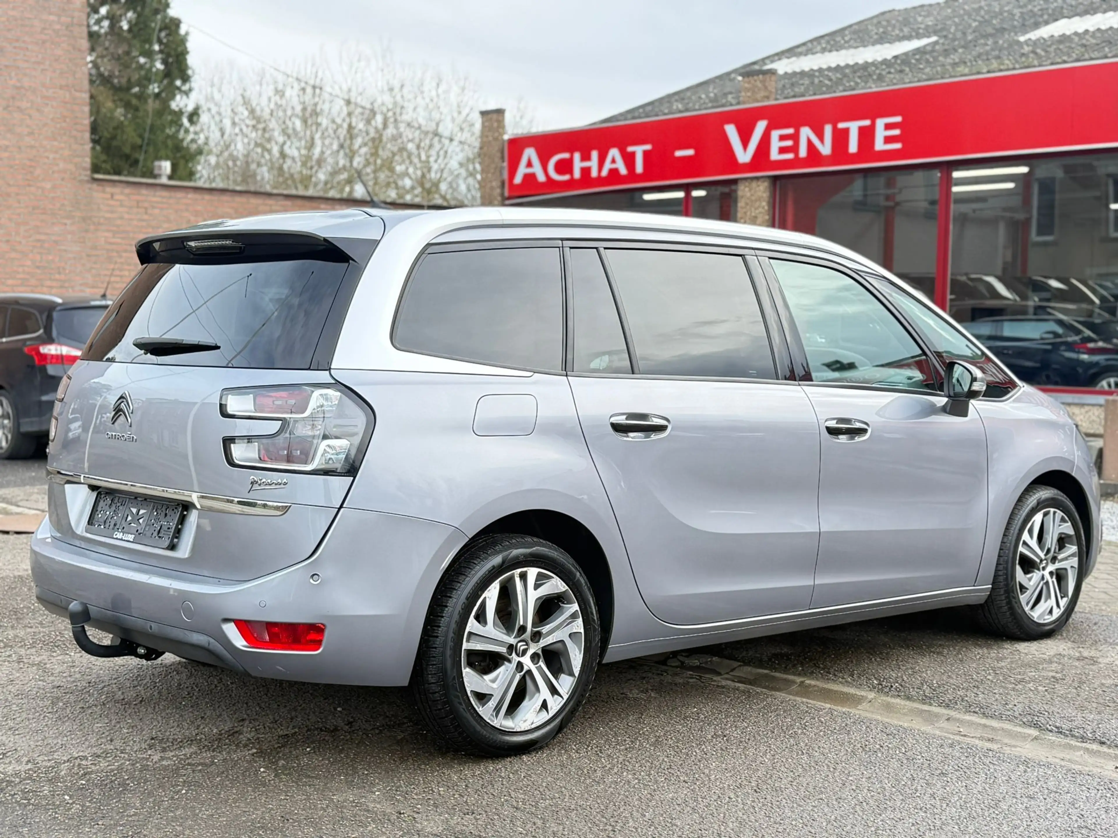 Citroen C4 Picasso 1.6HDI 115CV 7PLACES BOITE AUTO CAMERA — photo 5