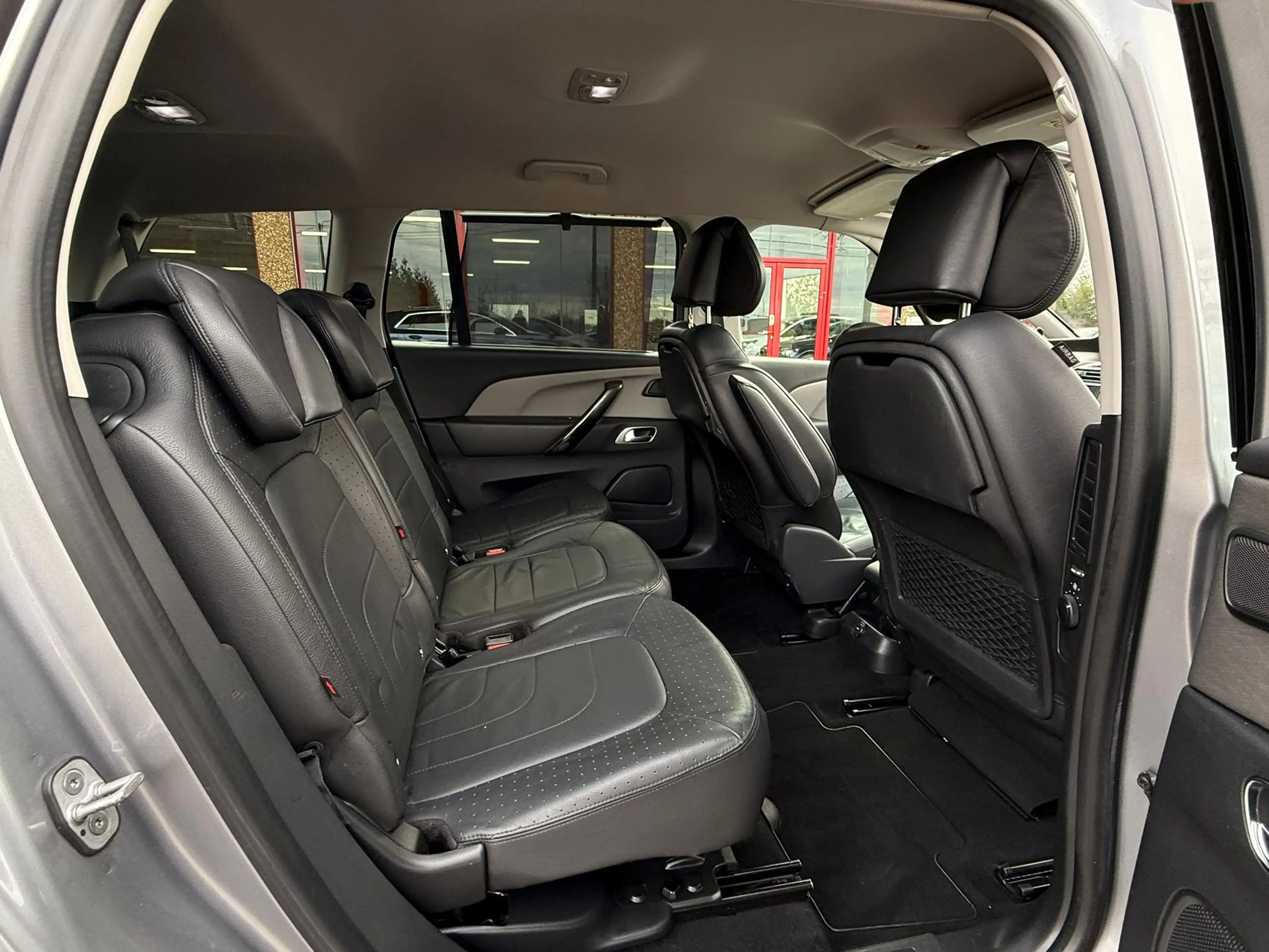Citroen C4 Picasso 1.6HDI 115CV 7PLACES BOITE AUTO CAMERA — photo 11