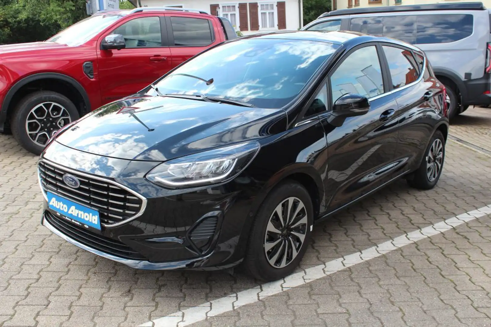 Ford Fiesta 1.0 EcoBoost Hybrid S&S Aut. TITANIUM Zwart - 2
