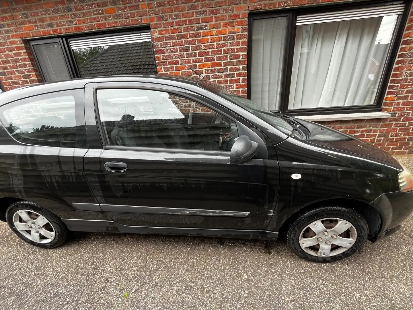Chevrolet Kalos Kalos hatchback 1.4i 8v SE Schwarz - 2