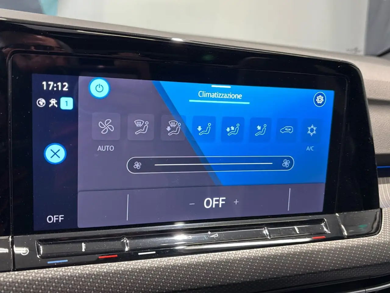 Volkswagen Golf Variant 2.0 TDI SCR R-Line DSG 19