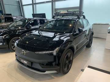 EX30 Cross Country twin motor performance Ultra awd