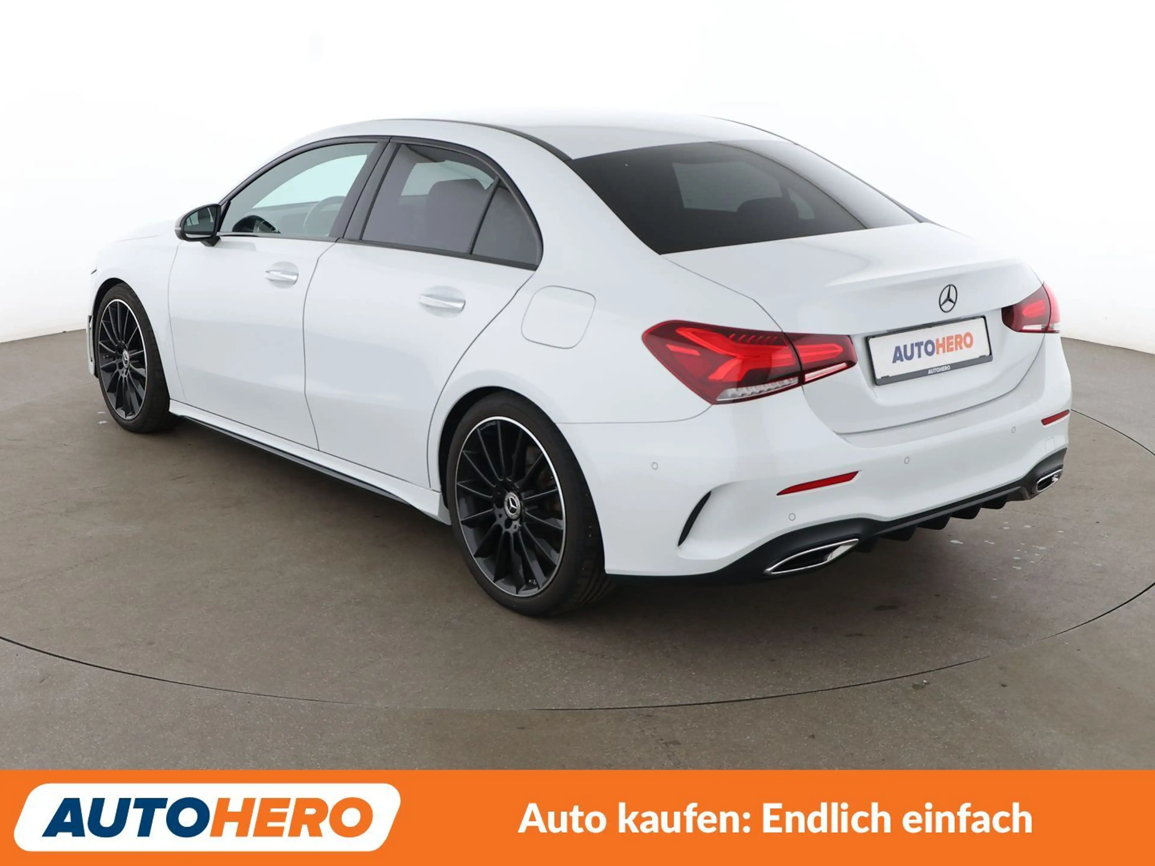 Mercedes-Benz A 250 A 250e AMG Line Aut.*NAVI*HEAD-UP*LED*ACC*CAM*SHZ* — photo 4