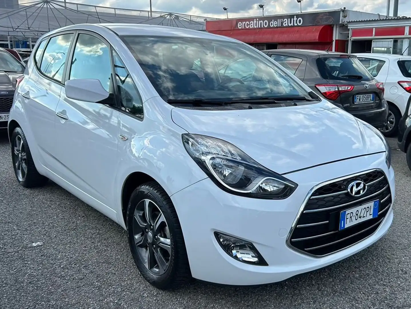 Hyundai iX20 1.4 App Mode econext my18 Blanc - 1