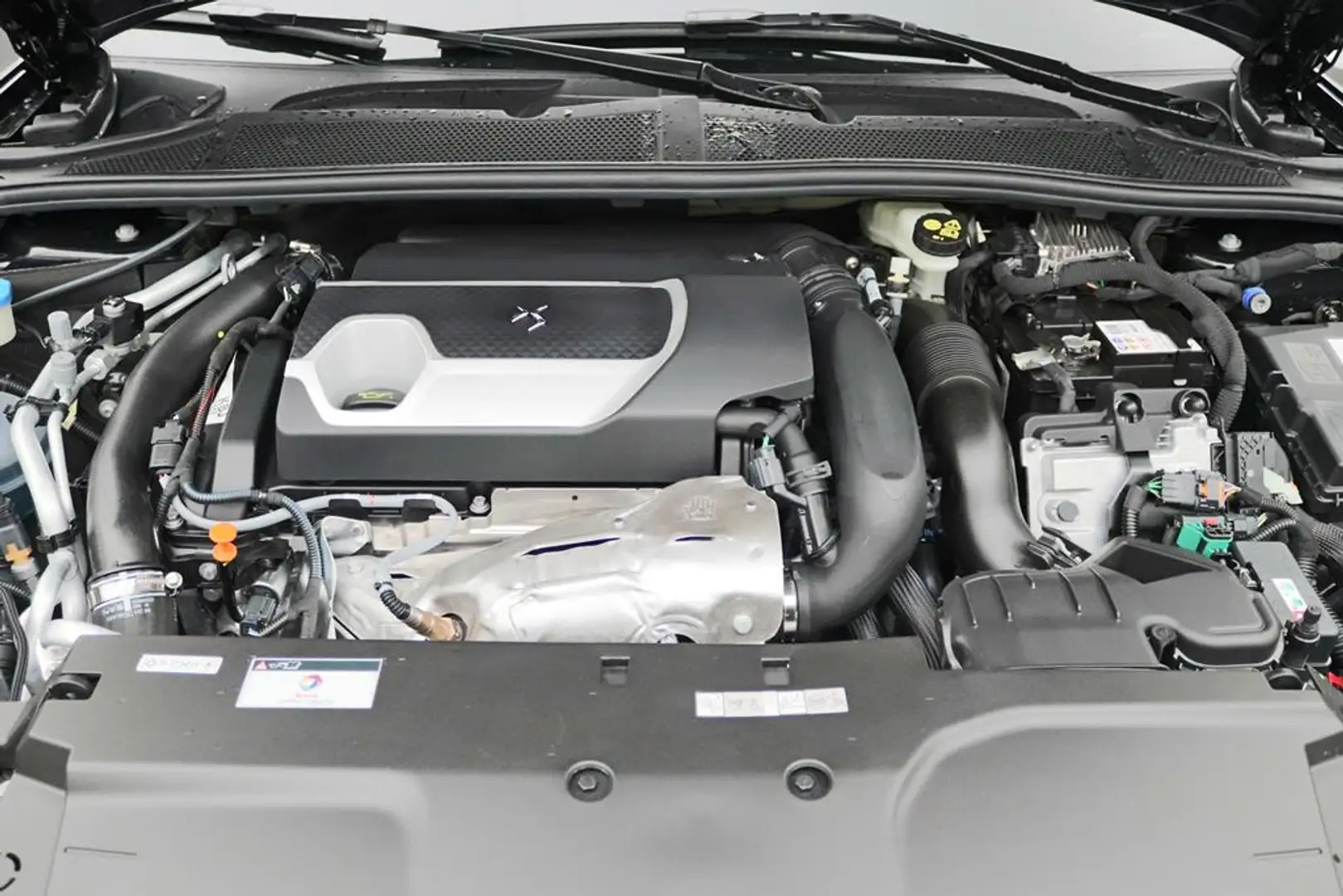 DS Automobiles DS 4 PERFORMANCE LINE PureTech 130 Schwarz - 2