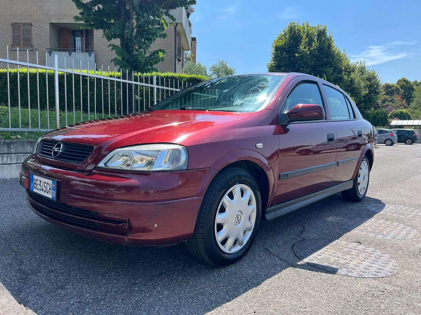Opel Astra Astra 5p 1.4i 16v ok neopatentati Rosso - 1