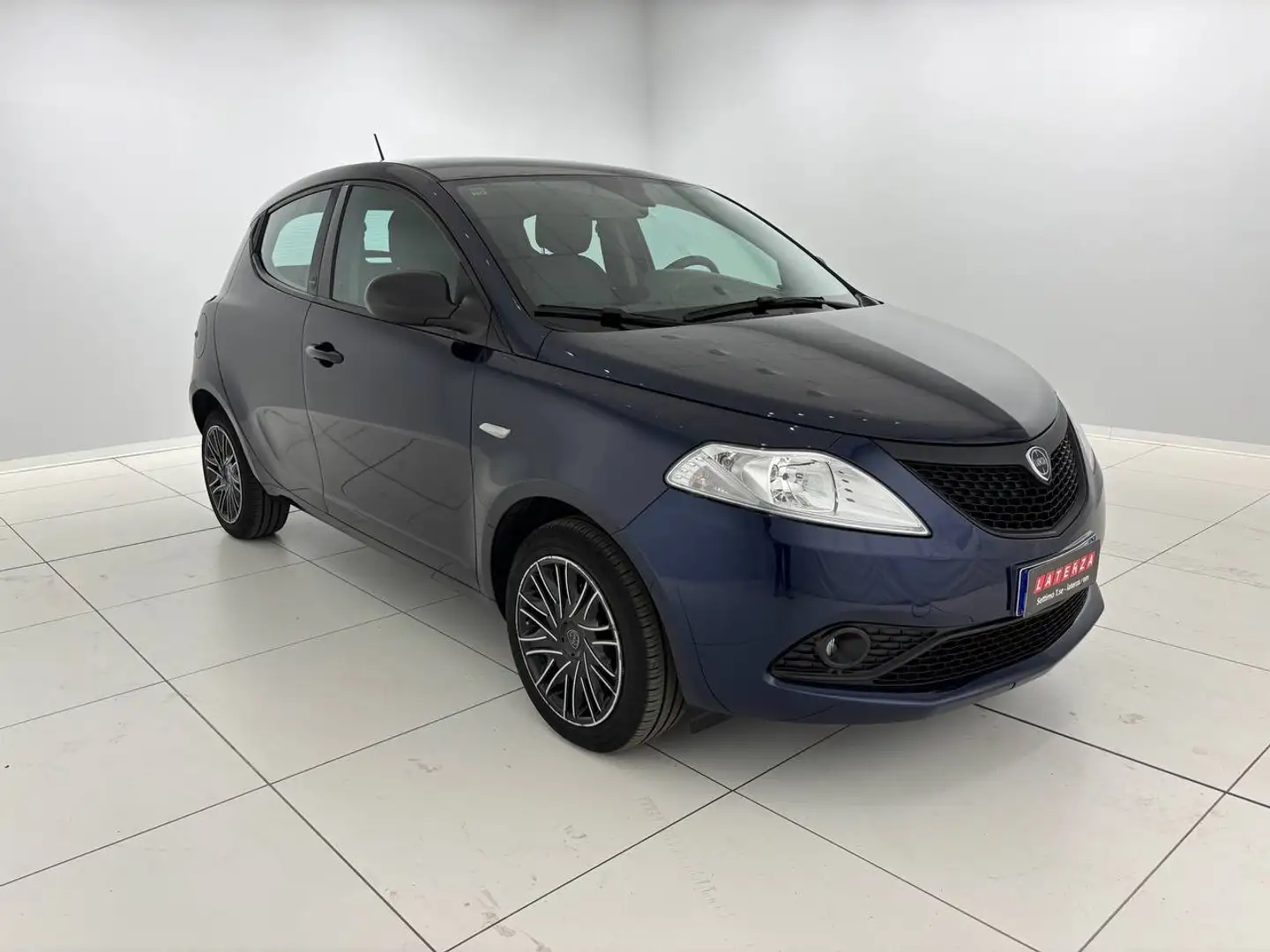 Lancia Ypsilon 5 Porte 1.0 FireFly Hybrid Silver Blu/Azzurro - 1
