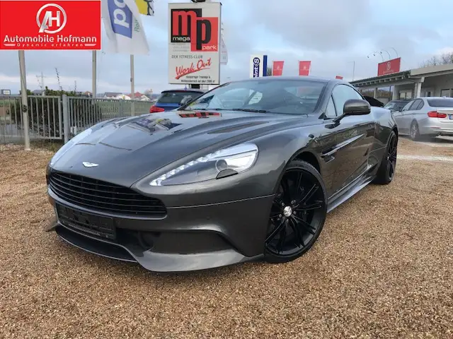Aston Martin Vanquish Coupe 2+2 Rückfahrkam DachCarbon 20Zoll