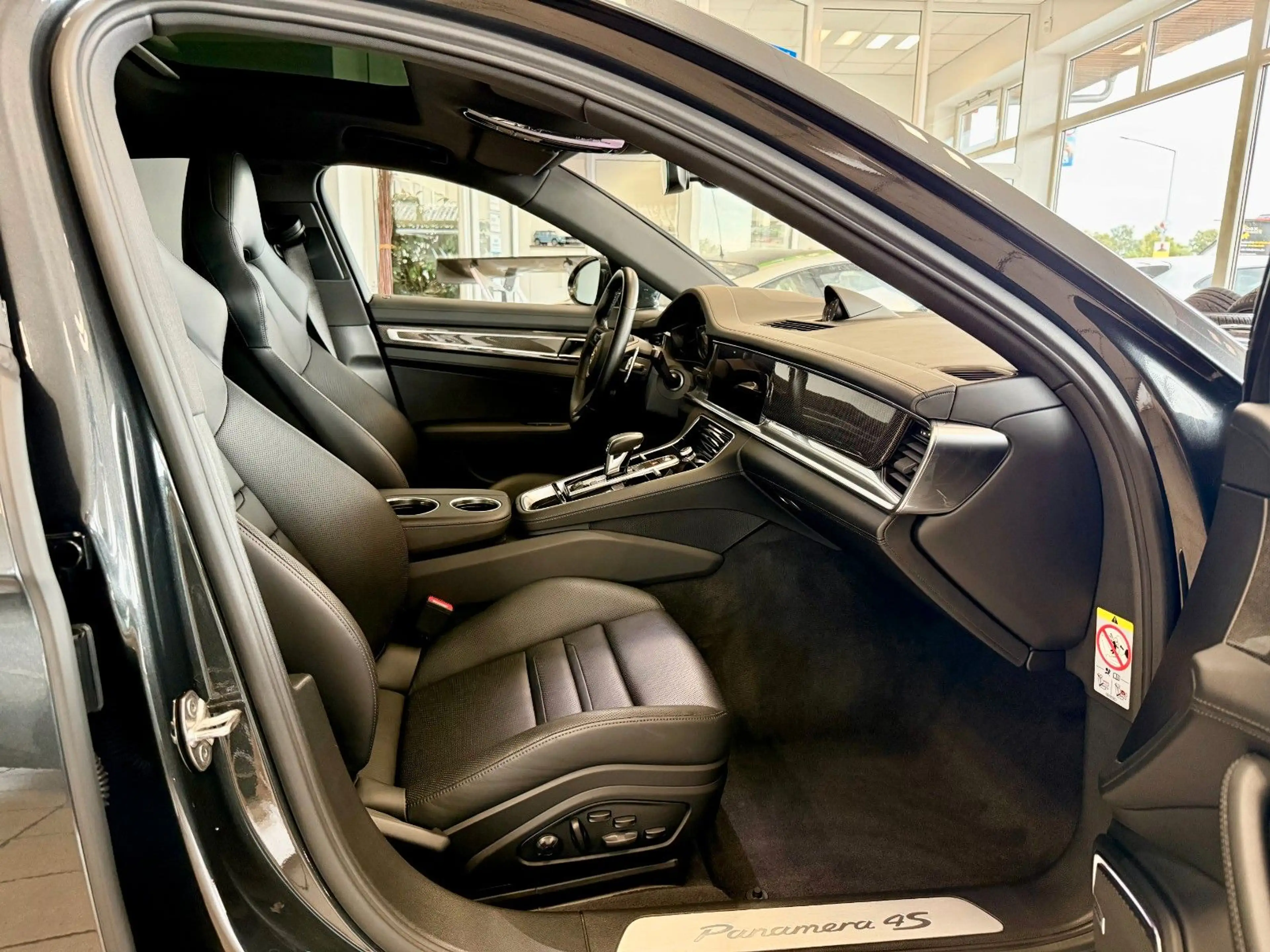 Porsche Panamera 4S E-Hybrid SportDesign/ACC/HUD/Carbon — photo 12