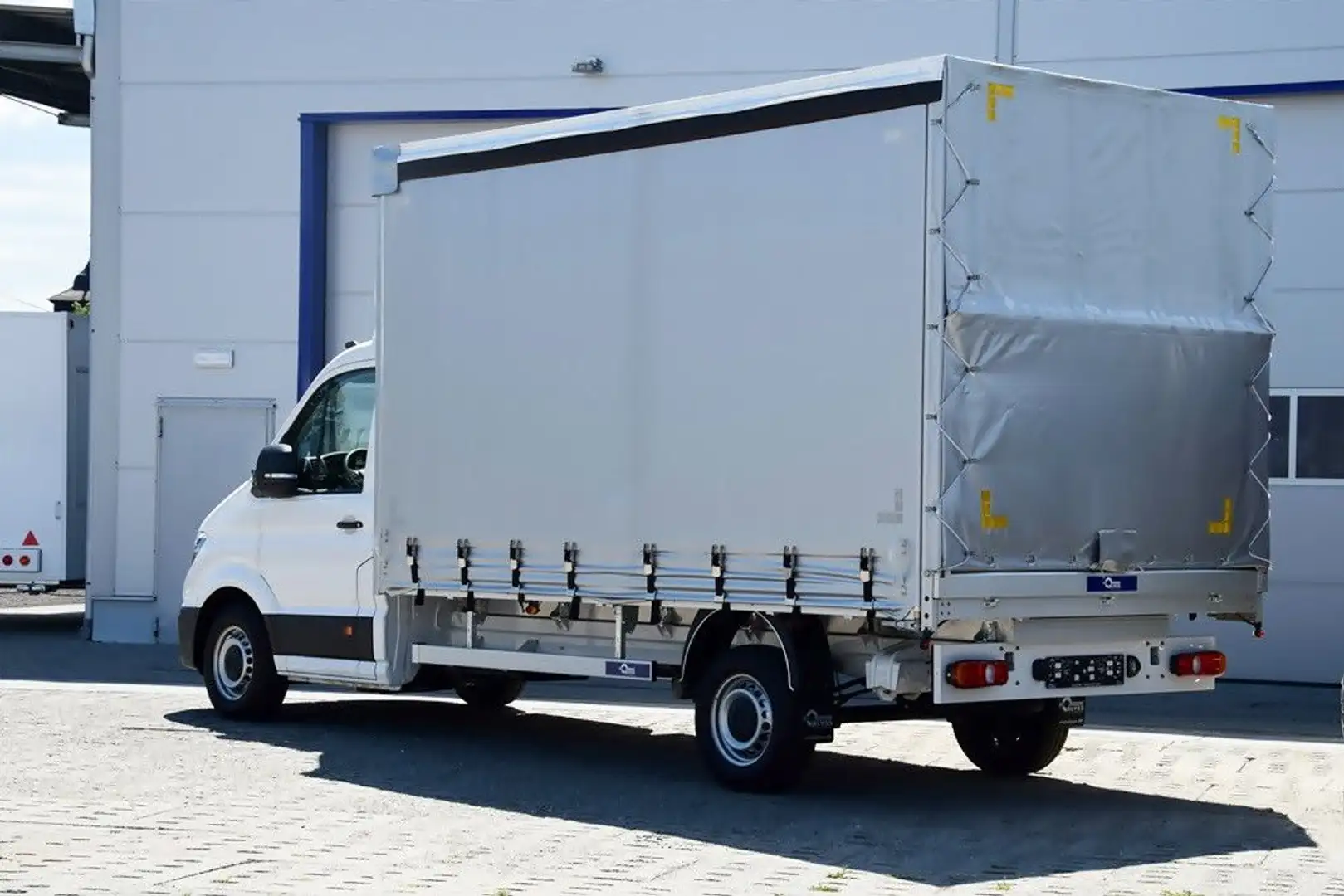 MAN TGE  Planenaufbau 430x220x230cm SOFORT VERFÜGBAR Blanco - 1