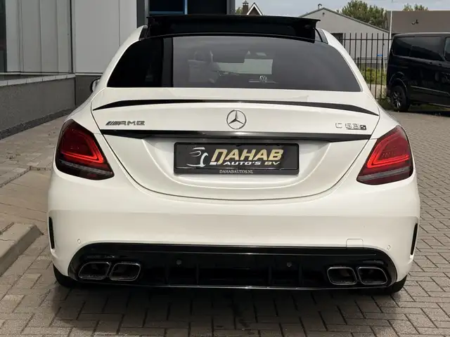 Mercedes-Benz C-Class view 19