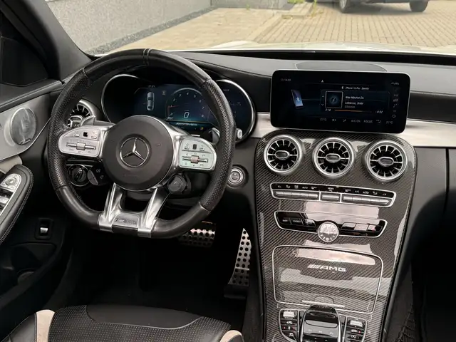 Mercedes-Benz C-Class view 30