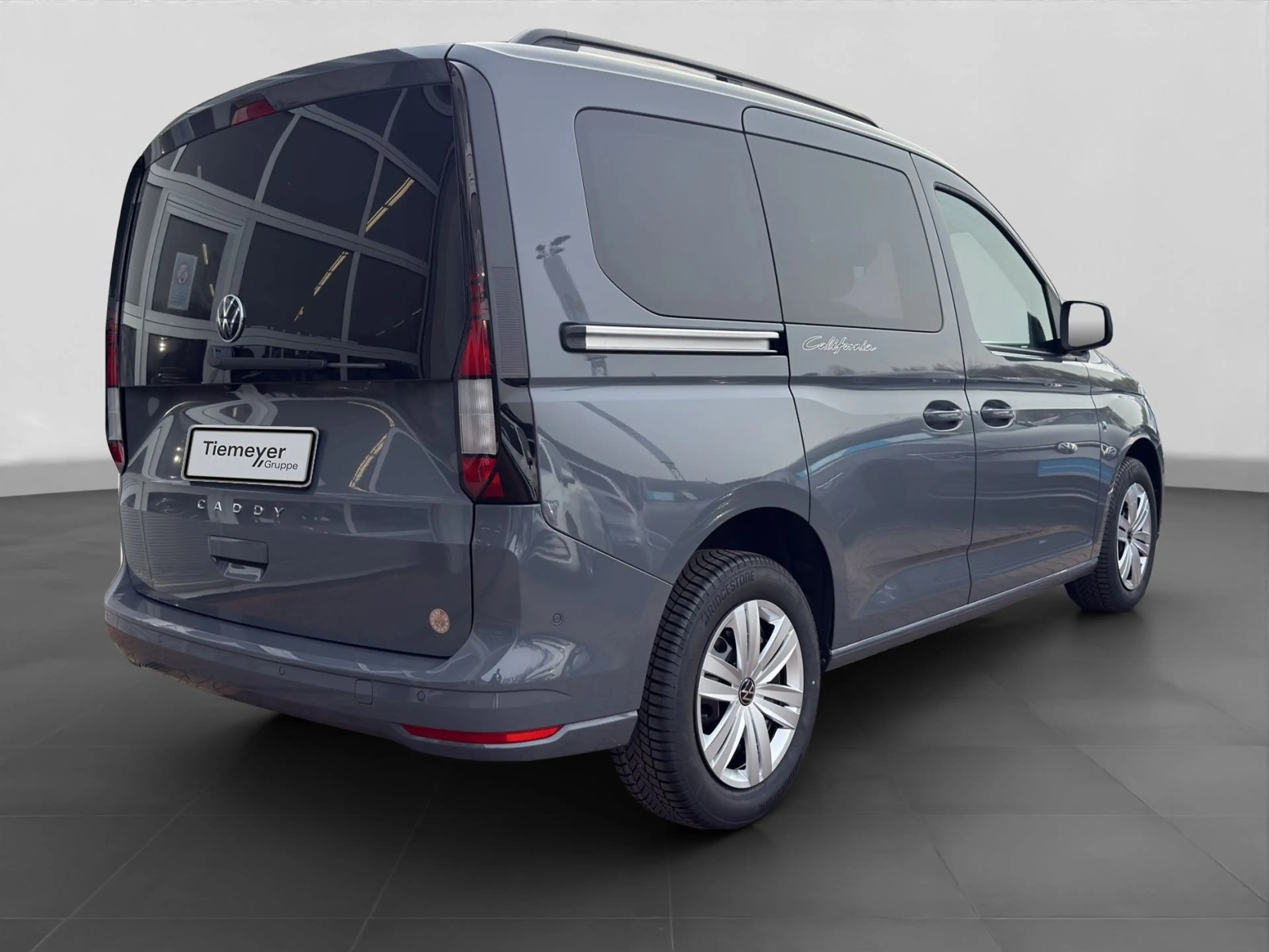 Volkswagen Caddy 1.5 TSI UPE 43.083€ GJR Klima P — photo 3