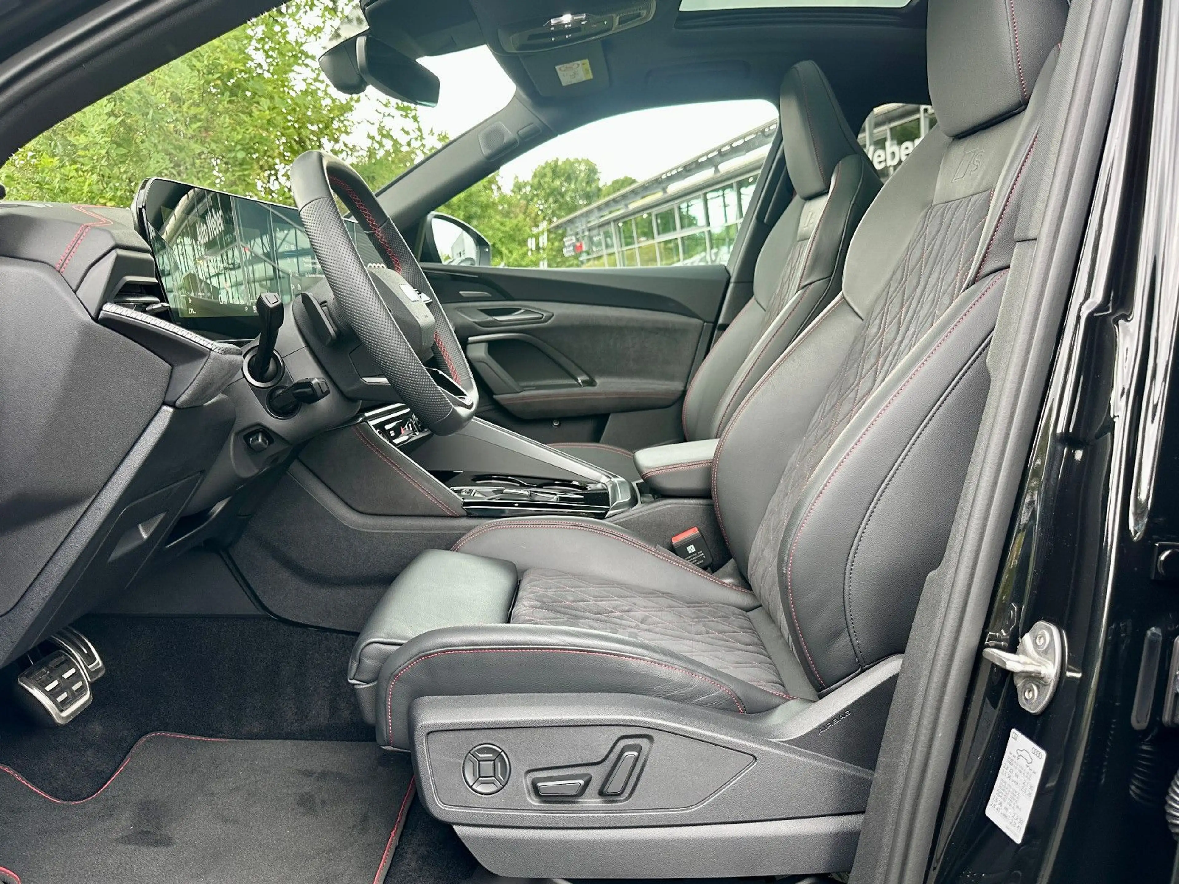 Audi Q5 SB TDI qu S LINE BLACK HuD PANO STANDHZ B&O — photo 14