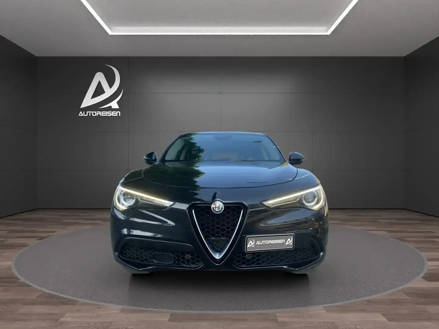 Alfa Romeo Stelvio 2.0 Turbo 200 CV AT8 Q4 Super PELLE TOT NAV PLUS Nero - 2