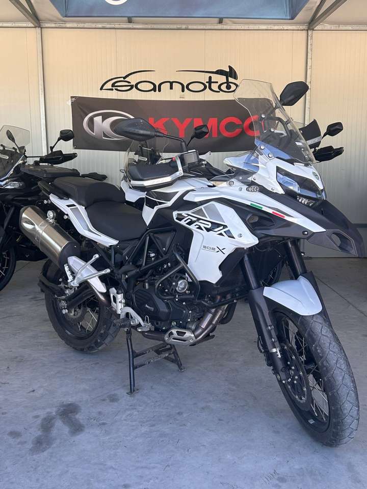 Benelli TRK 502 X