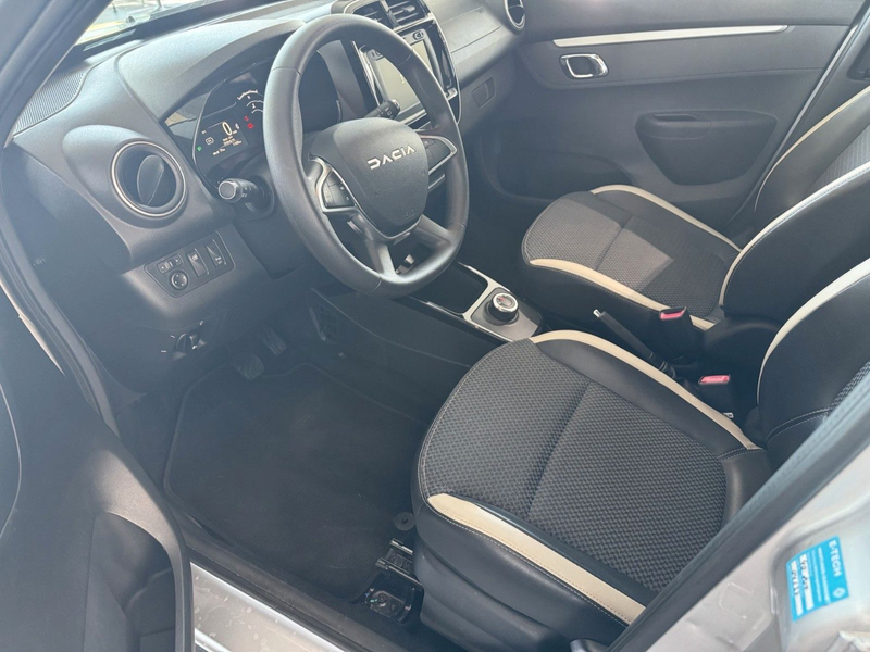 Dacia Spring Electric  mit CCS-Lader und Kamera — photo 6