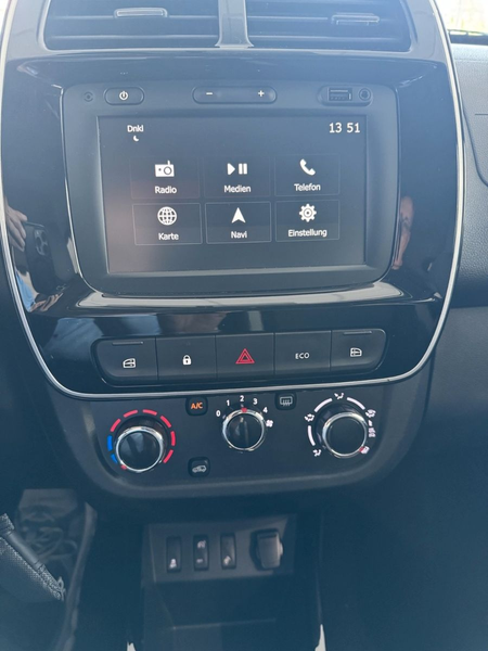 Dacia Spring Electric  mit CCS-Lader und Kamera — photo 12