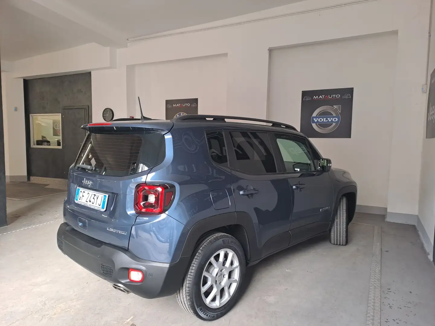 Jeep Renegade Renegade 1.3 T4 DDCT Limited LED Gris - 2