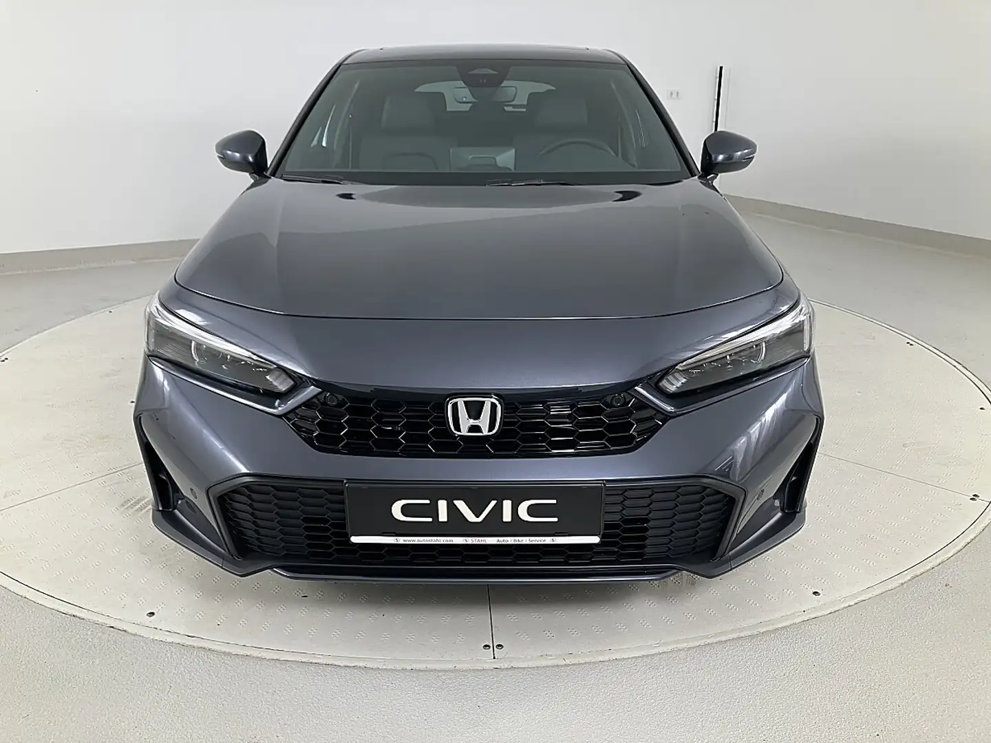 Honda Civic 2.0 i-MMD Hybrid Advance e-CVT Aut. Grau - 2
