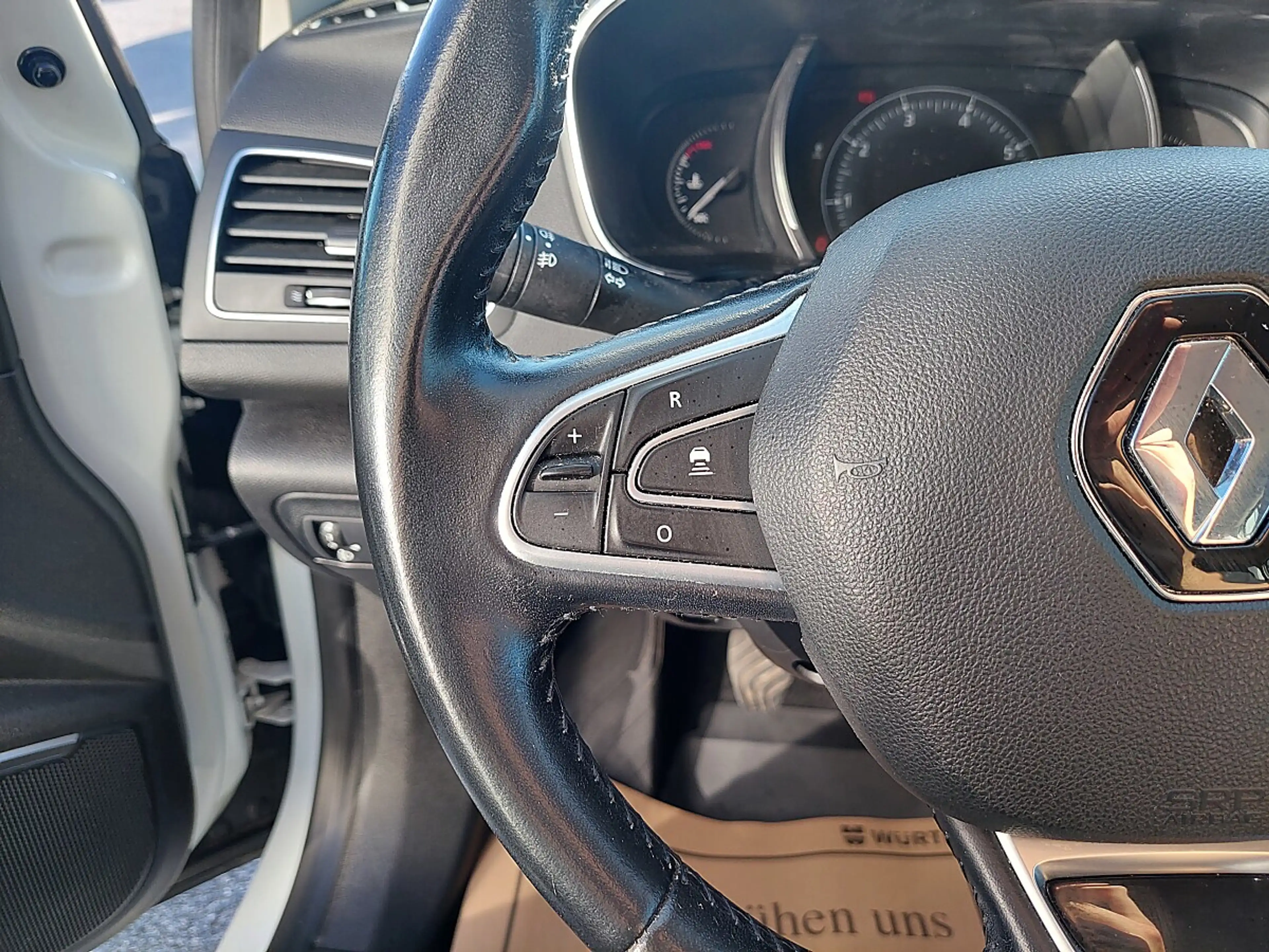 Renault Megane Mégane Grandtour Intens Energy TCe 130 — photo 12