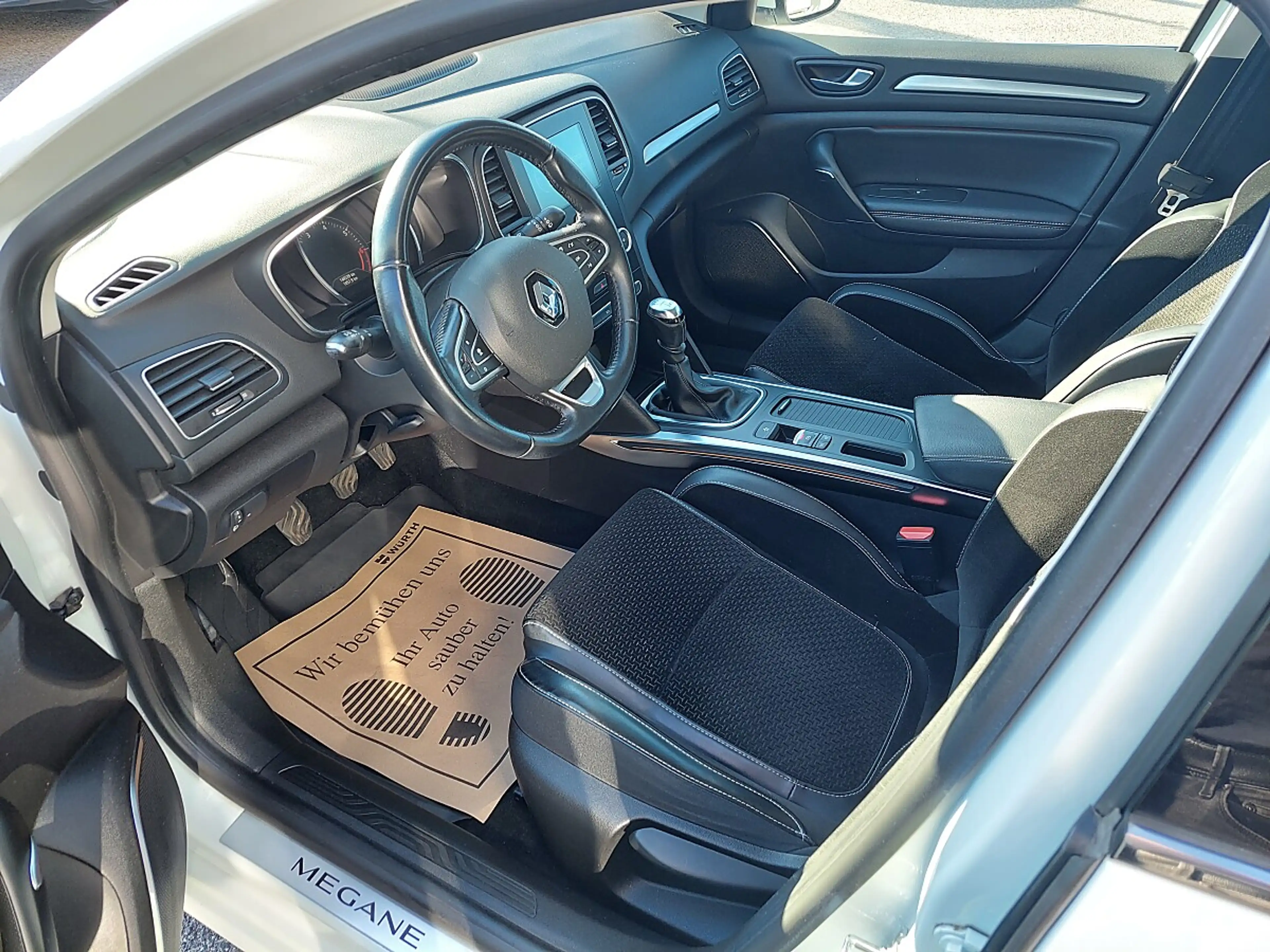 Renault Megane Mégane Grandtour Intens Energy TCe 130 — photo 11