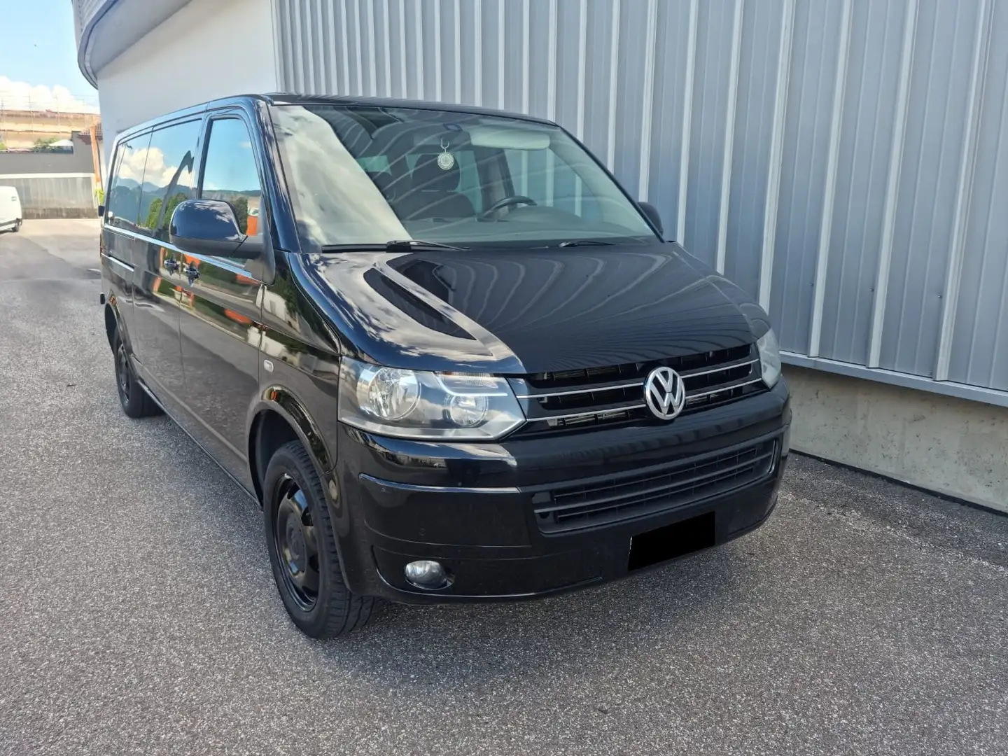 Volkswagen T5 Caravelle 4Motion 2.0 TDI - Motore nuovo - Differenziale Noir - 1