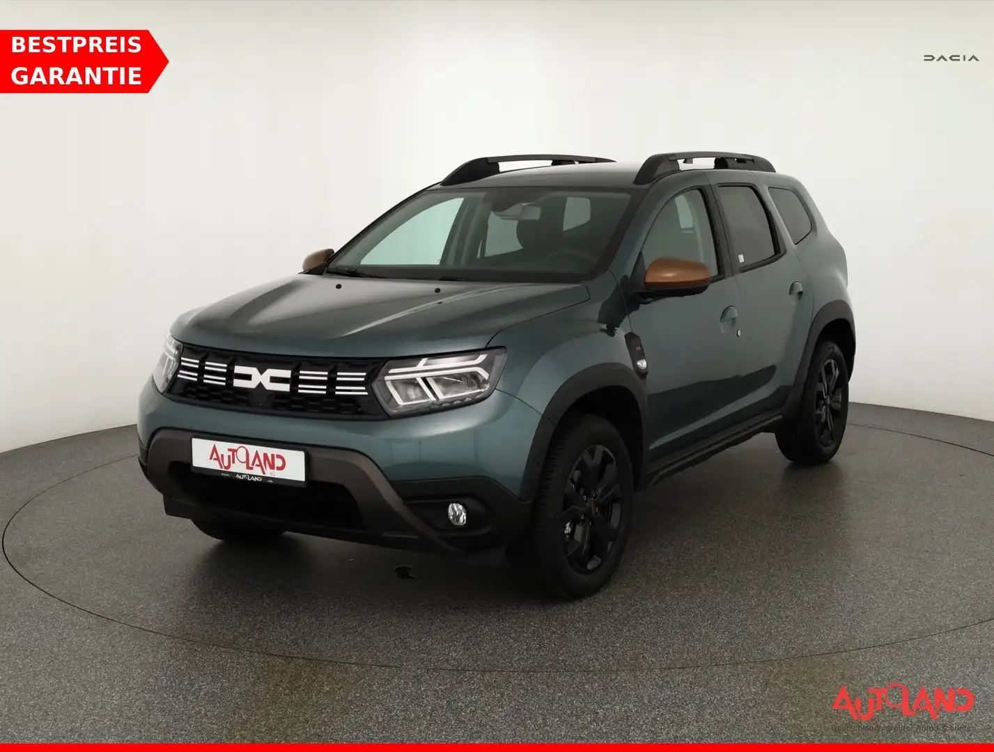 Dacia Duster II 1.3 TCe 150 Extreme LED Navi 360° DAB Groen - 1