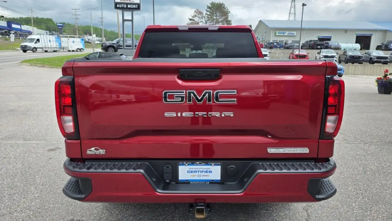 GMC Sierra 1500 photo GMC Sierra 1500