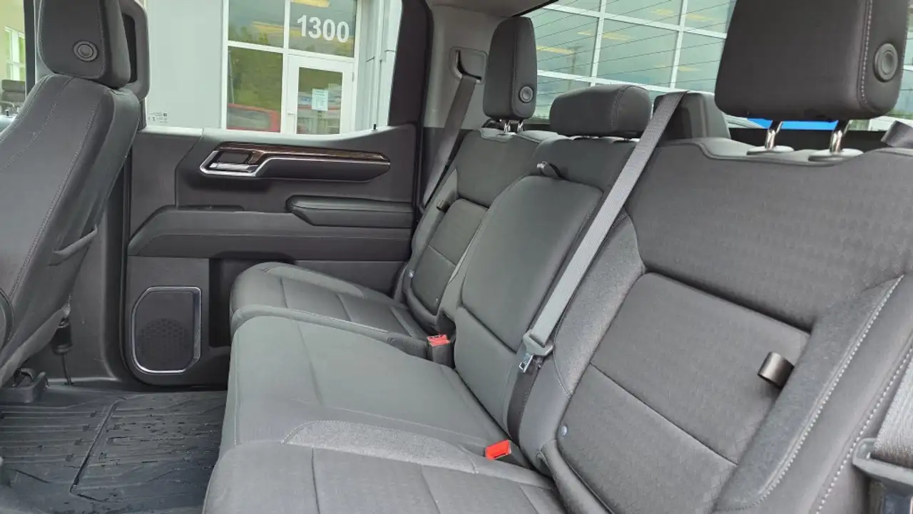 GMC Sierra 1500 photo GMC Sierra 1500