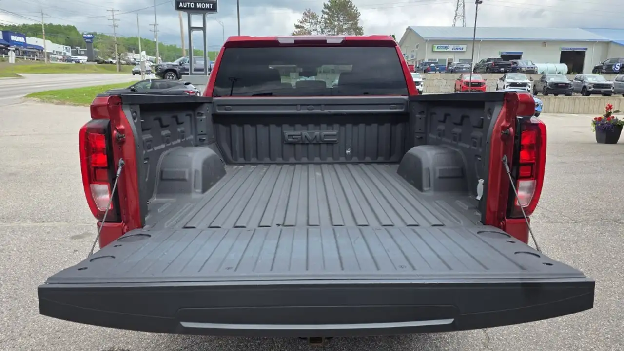 GMC Sierra 1500 photo GMC Sierra 1500
