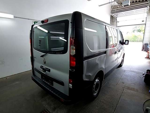Renault Trafic L1H1 3,0t Komfort Regale R.Cam PDC Klima