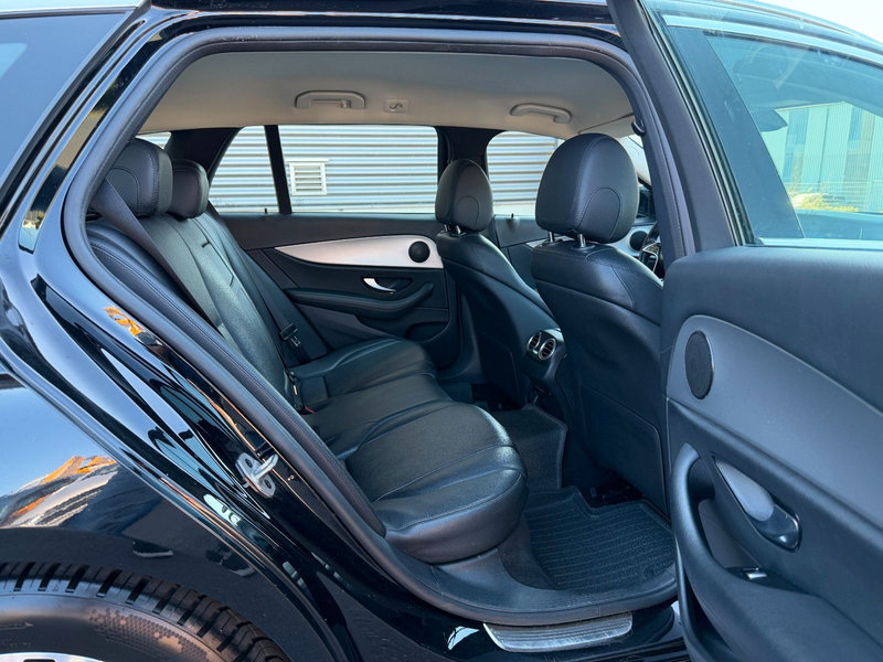 Mercedes-Benz E 220 d T Avantgarde+RKamera+Leder+Taxi — photo 7